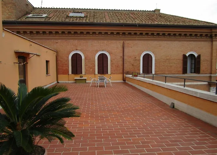 Casa S. Giuseppe Di ClunyBB Hotel